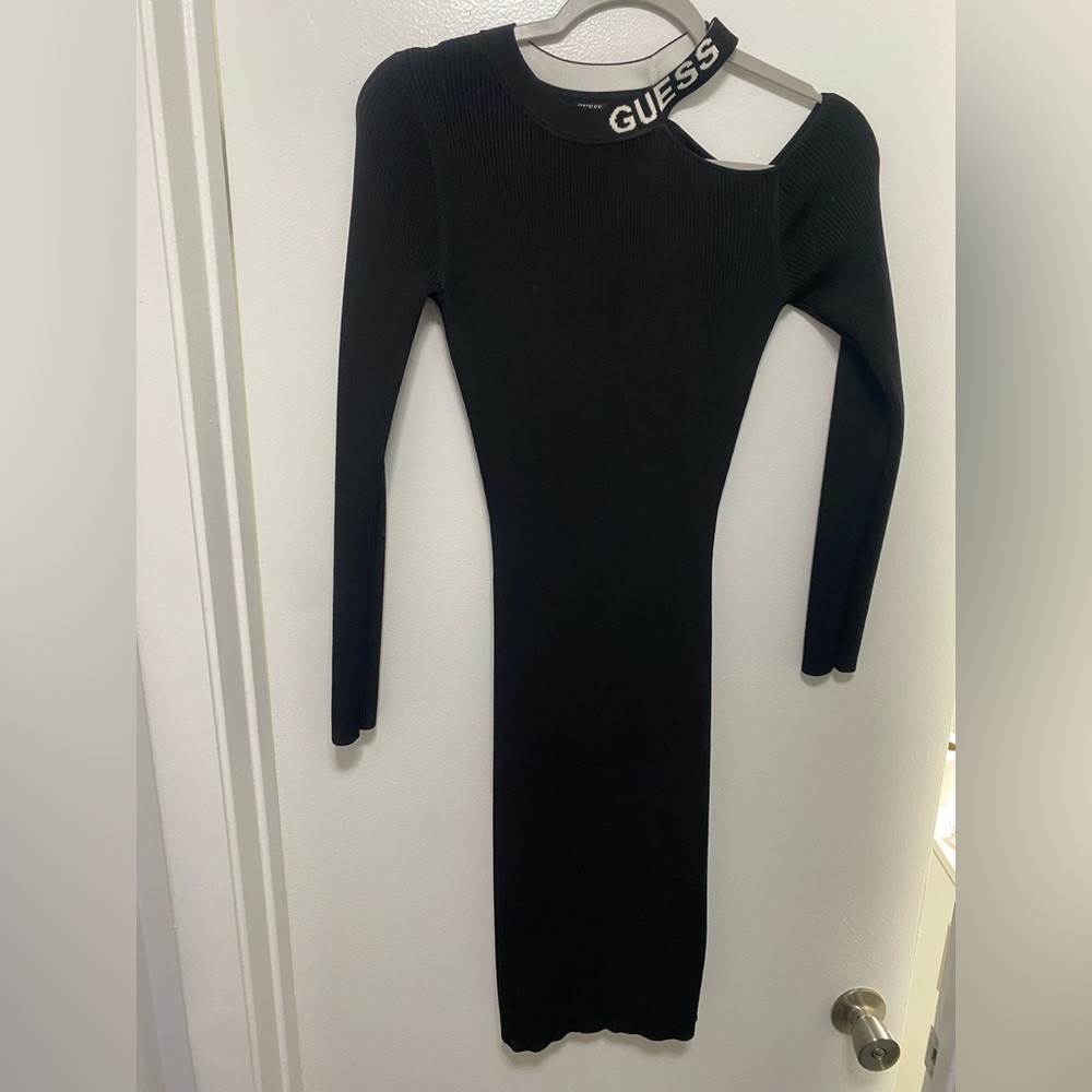 Guess dress with shoulder cut out